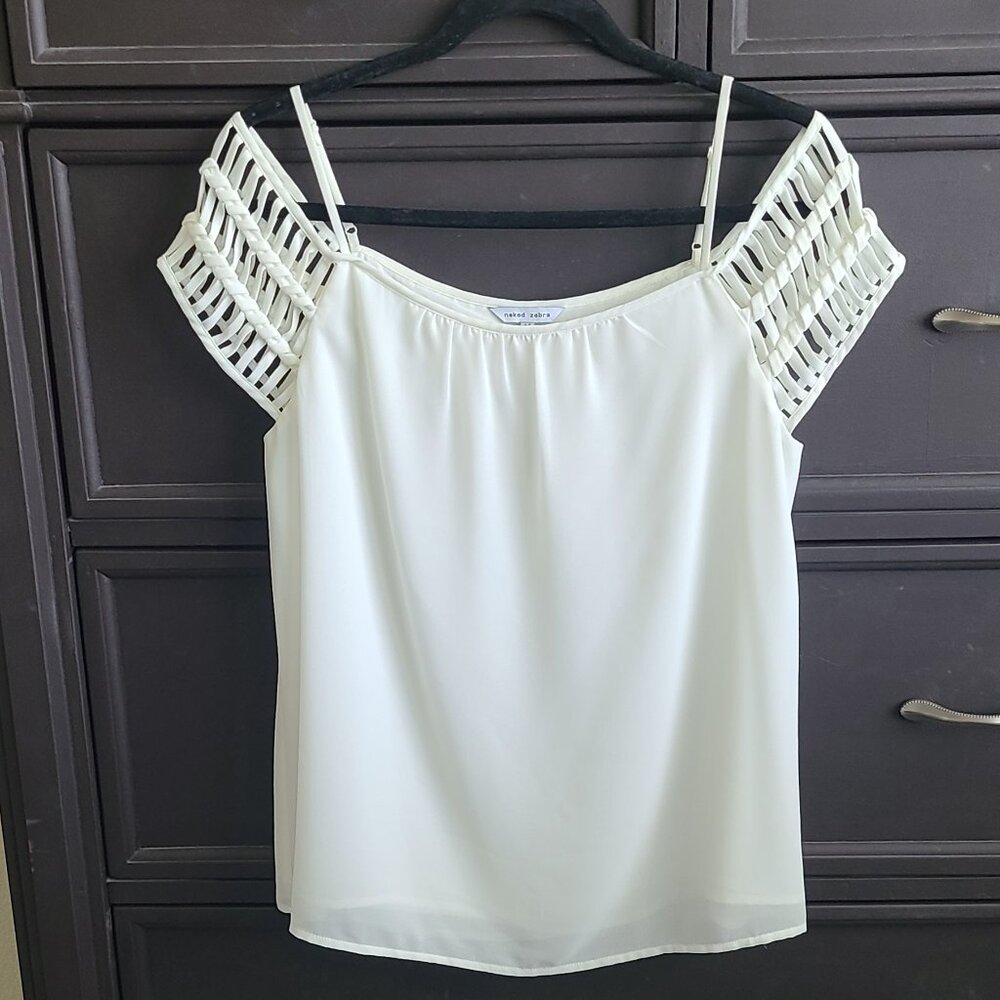 White short sleeve blouse size medium